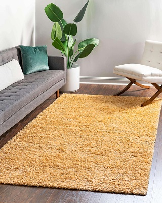 Clean yellow rugs